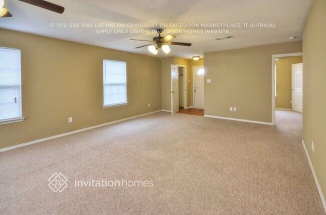 Photo - 15614 Gatsby Ln