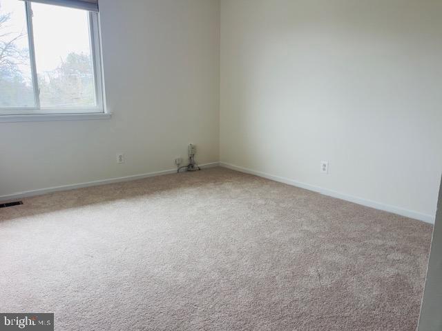 Photo - 2716 Glengyle Dr