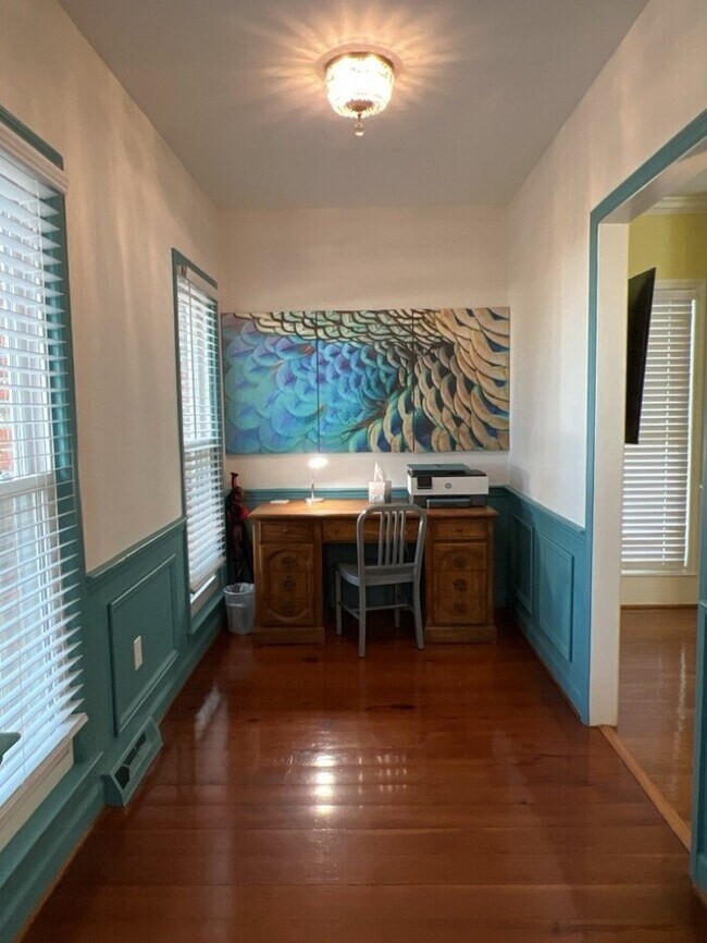 Photo - 664 N Shore Dr