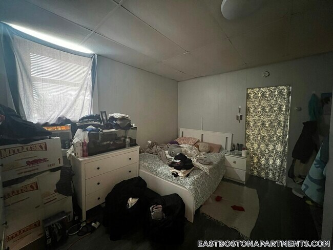 Photo - 273 Maverick St Unit 3