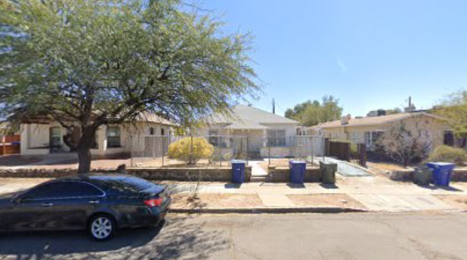 Photo - 840 E 9th St Townhome