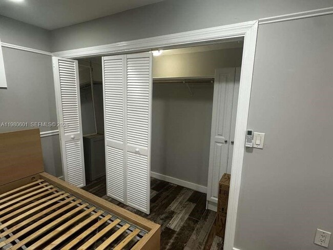 Photo - 6837 SW 39th Terrace Unidad B