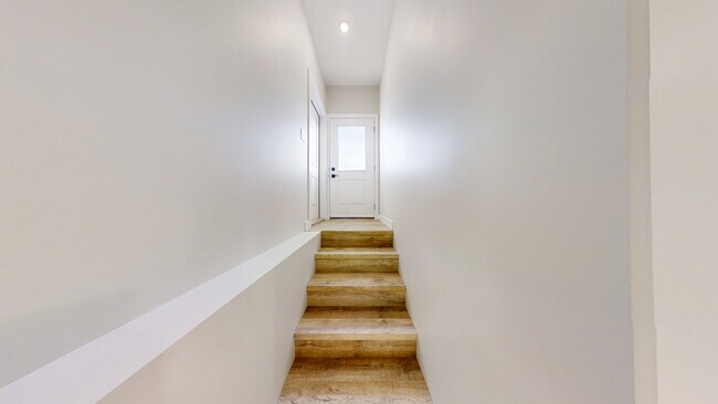Photo - 9513-9114 114 Ave
