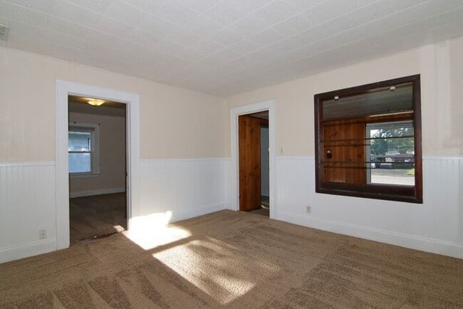 Photo - Walking Distance To U Indy Campus!