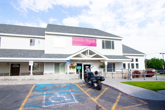 Pueblo de Brookside