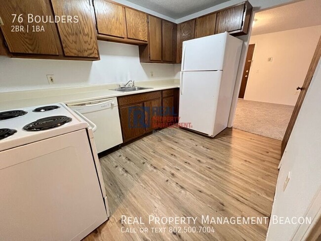 Building Photo - 76 Boulders-