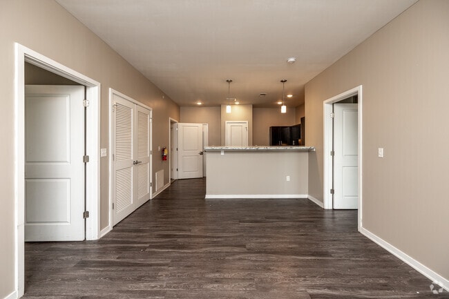 2BR, 1BA - 1,028 SF - The Benton - Living Room