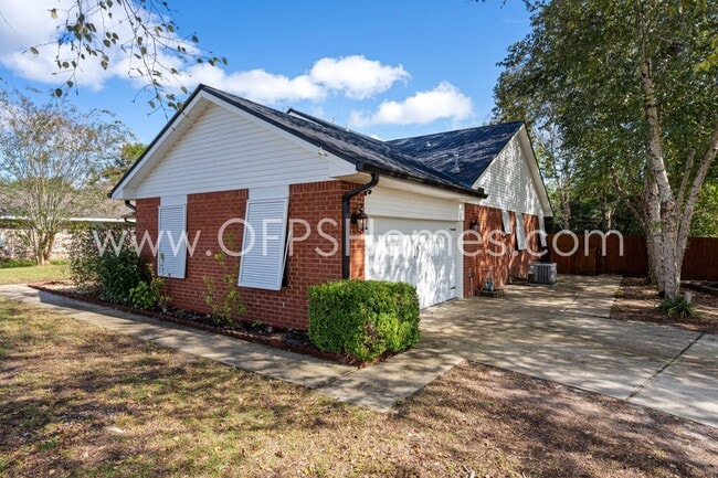 Photo - 2852 Atoka Trail