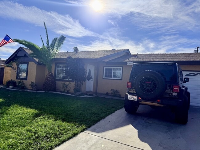 Photo - 10079 Hedrick Ave