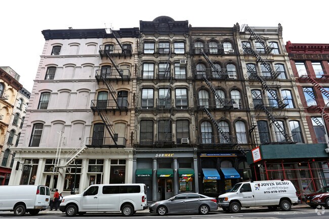 Photo - 297-301 Church St