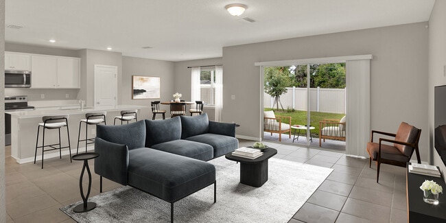 Photo - Redding Pointe