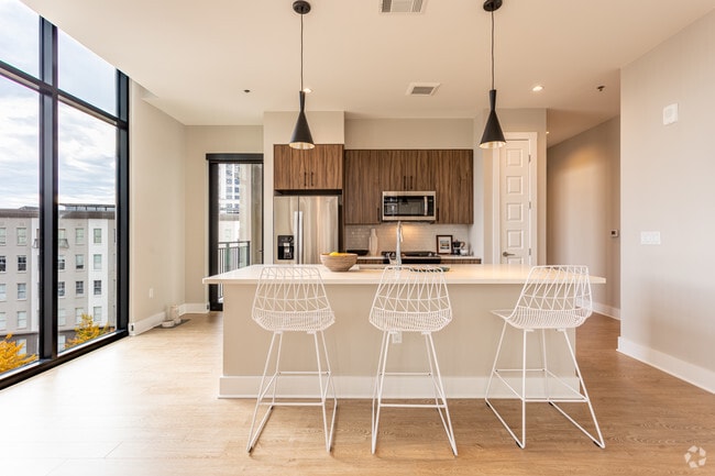 2BR, 2BA - 1,248 SF