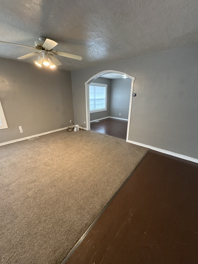 Photo - 1250 Hill St SE