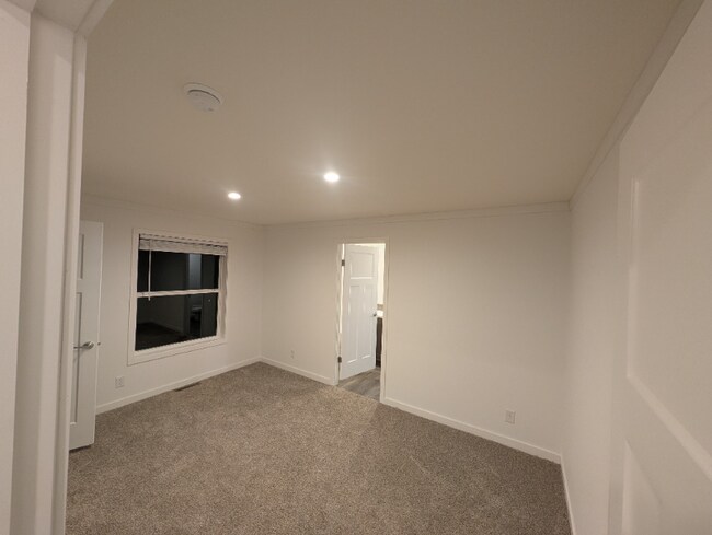 Photo - 39021 Holly Ln