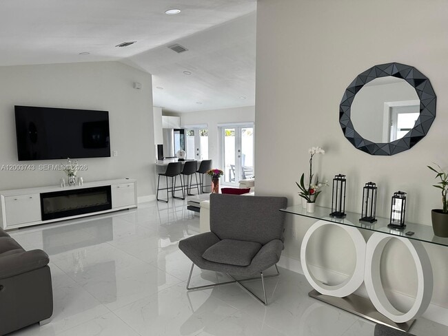 Photo - 14318 SW 183rd St