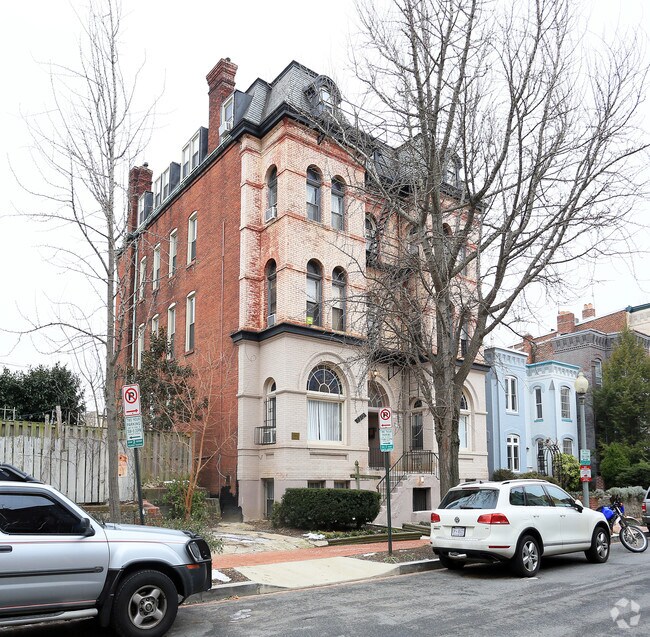 1512 CORCORAN ST NW