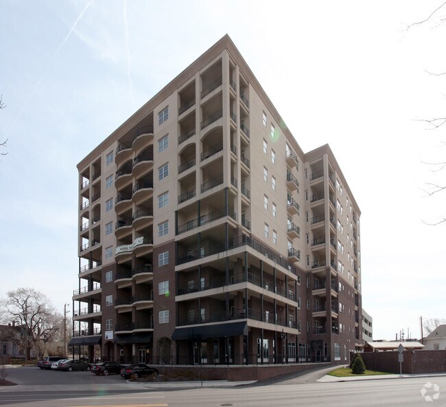 Photo - Villaggio at Page Pointe