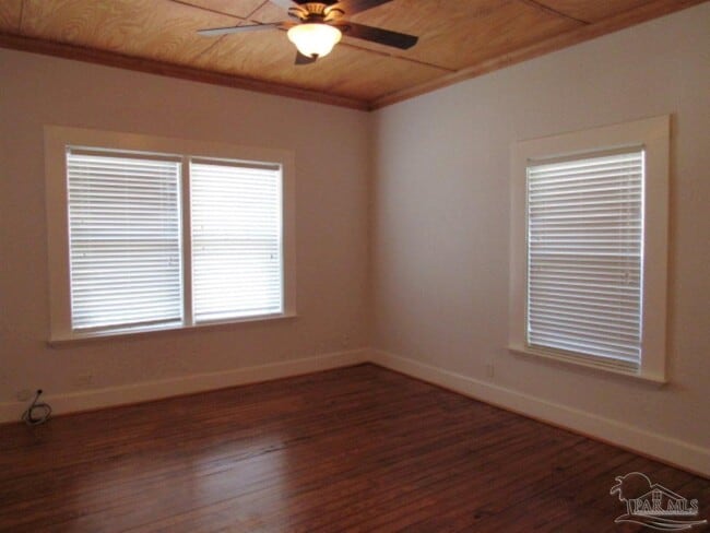 Photo - 525 W Gregory St