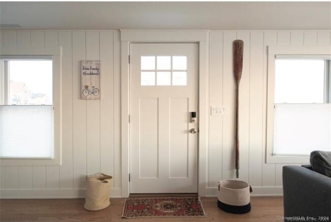 Photo - 39 Point Beach Dr