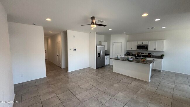 Photo - 1136 W Sand Cyn Ct