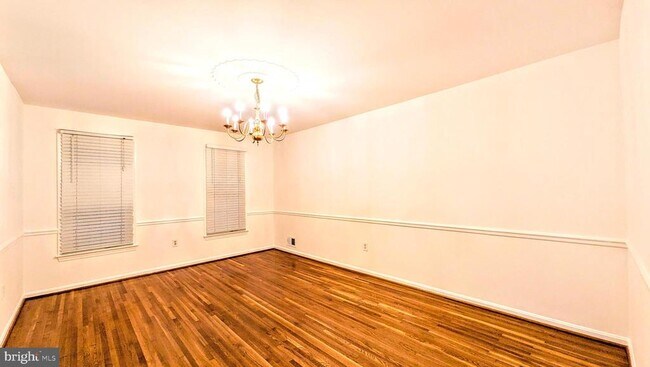 Photo - 8835 Tuckerman Ln