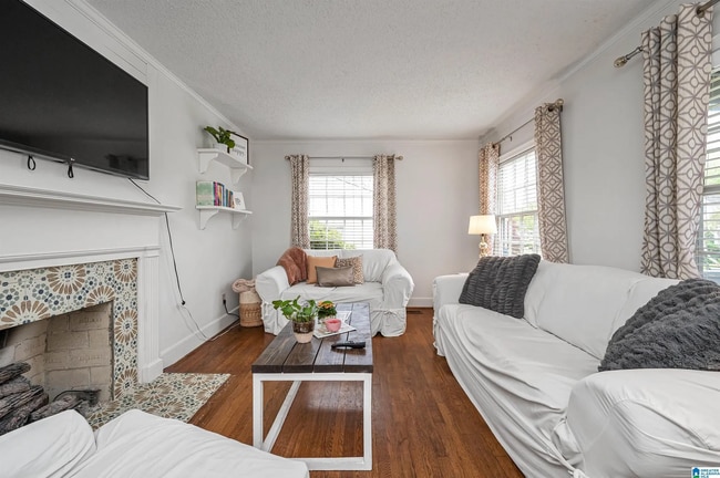 Photo - 113 Oglesby Ave