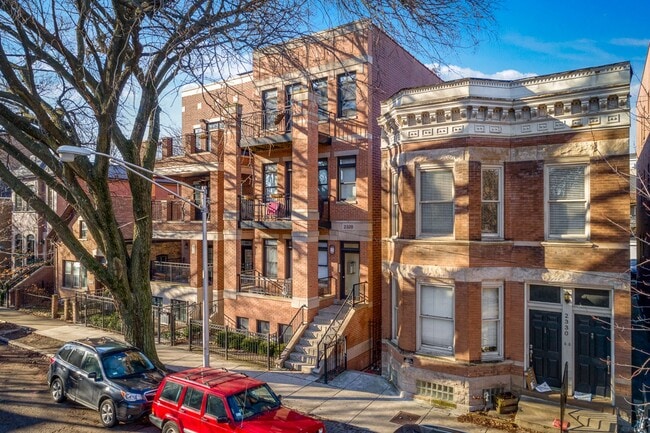 Photo - 2328 N Greenview Ave Unit 2328-3