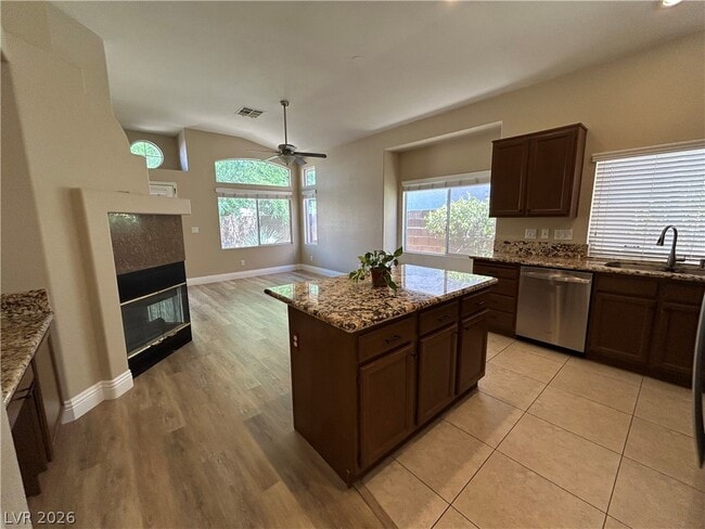 10404 Horseback Ridge Ave