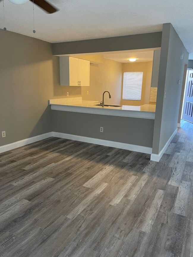 Photo - Available now! Williamsburg TOWNHOMES AT G...