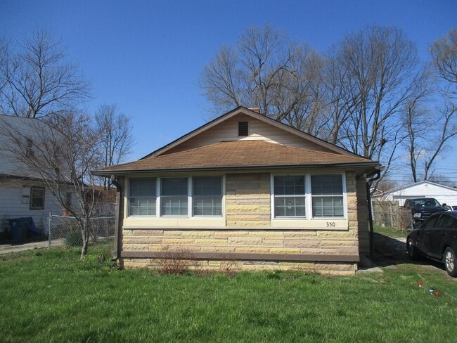 Building Photo - 350 S Roena St