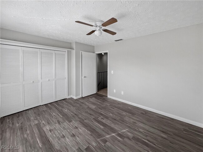 Photo - 1123 SW 48th Terrace