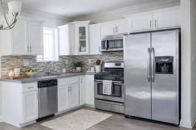 Photo - 12500 S Wilmington Ave