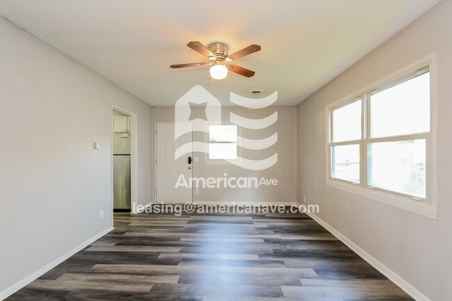 Photo - 6483 Simpson Ave