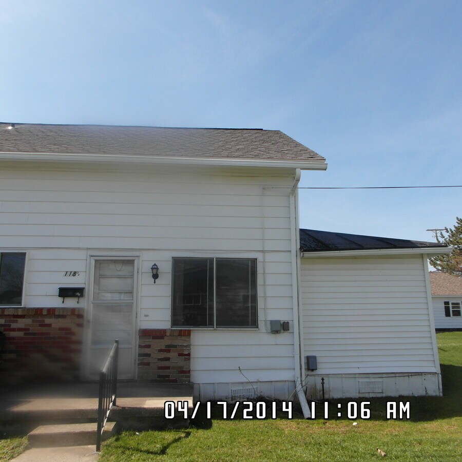 Photo - 118 S Pearl St