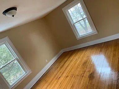 Photo - 121 Temple Pl