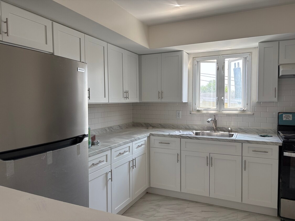 Photo - 224 71st St (Guttenberg, NJ)