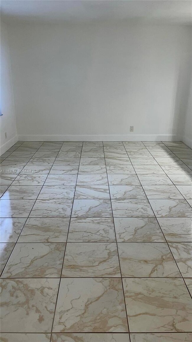 Building Photo - 18101 NW 68th Ave Unit B101