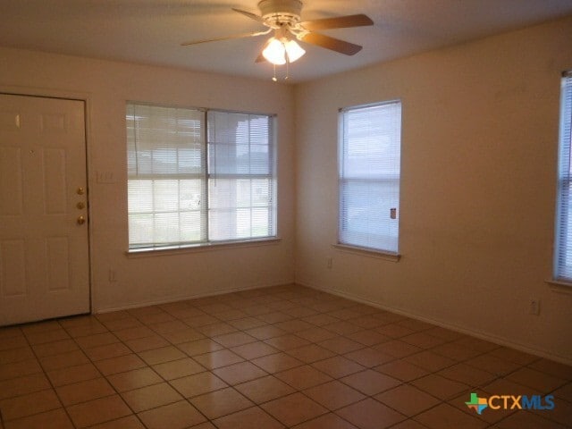 Photo - 933 Rosewood Dr