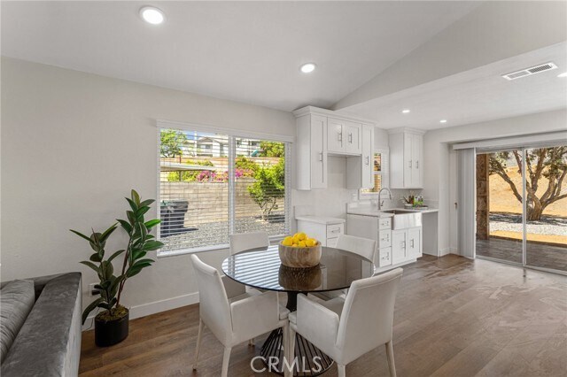 Photo - 23020 Mansfield Ln