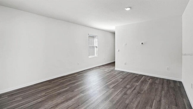 Photo - 1628 Hummingbird Rd