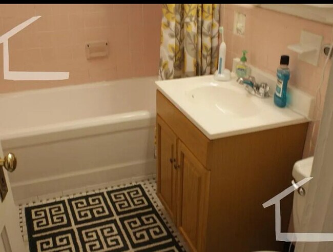 Photo - 1736 Beacon St Unit 6