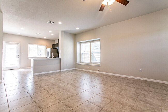 Photo - 133 Duck Creek Trail