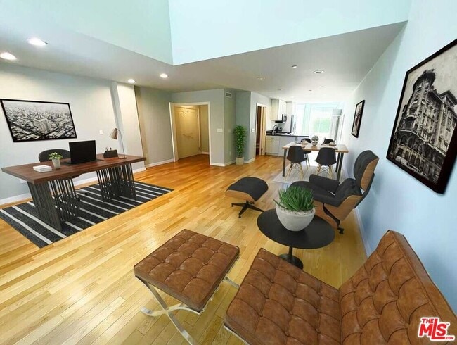 Photo - 2640 Lincoln Blvd Unidad 2B