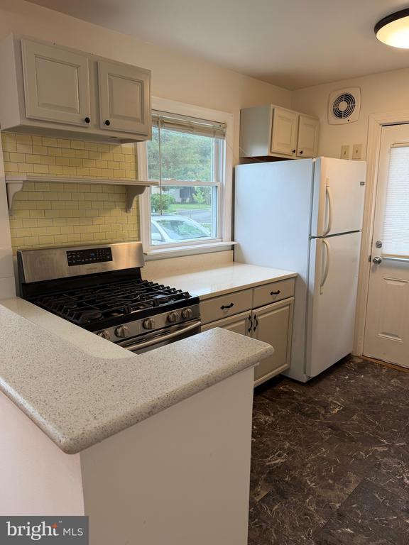 Photo - 5608 Tremont Dr