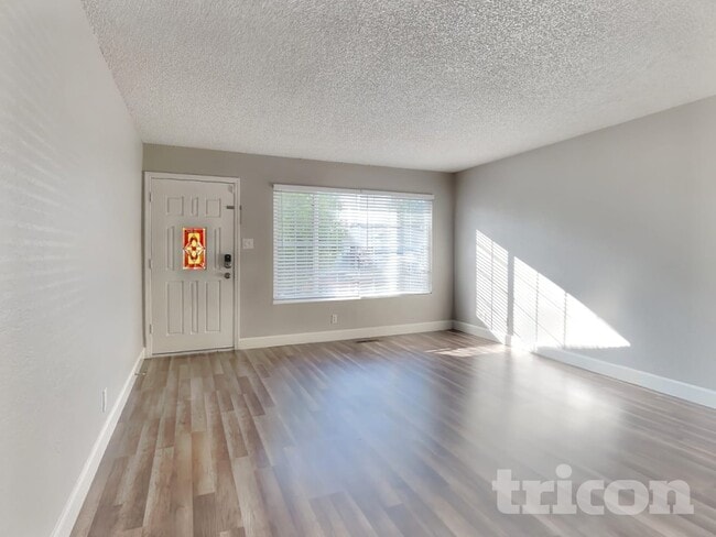 Photo - 2920 Palo Verde Way