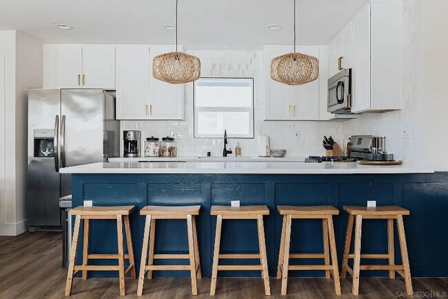 Photo - 1231 Center Ave Unidad 1229