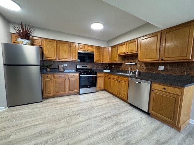 Photo - 10440 Natoma Ave Unit 12