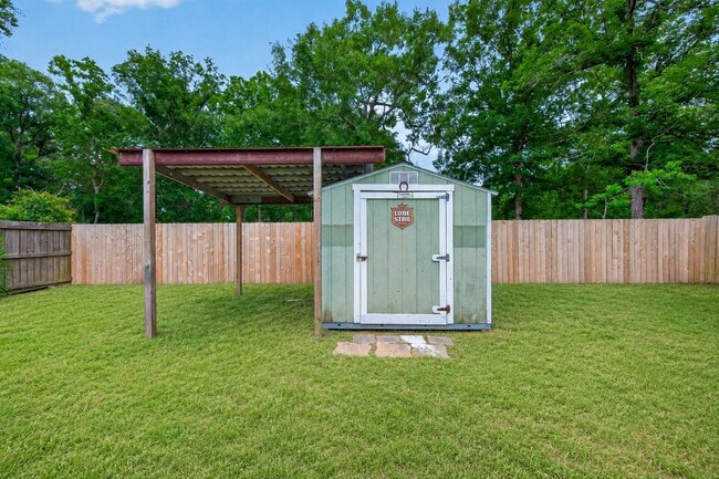Photo - 16348 Ryan Guinn Way