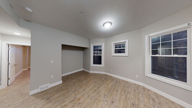 Photo - 419 Porter Ave