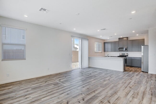 Photo - Brane new 3 bedroom Home in Inspirada!